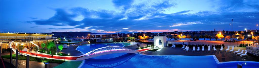 Hotel Anna Targu Jiu Exterior photo